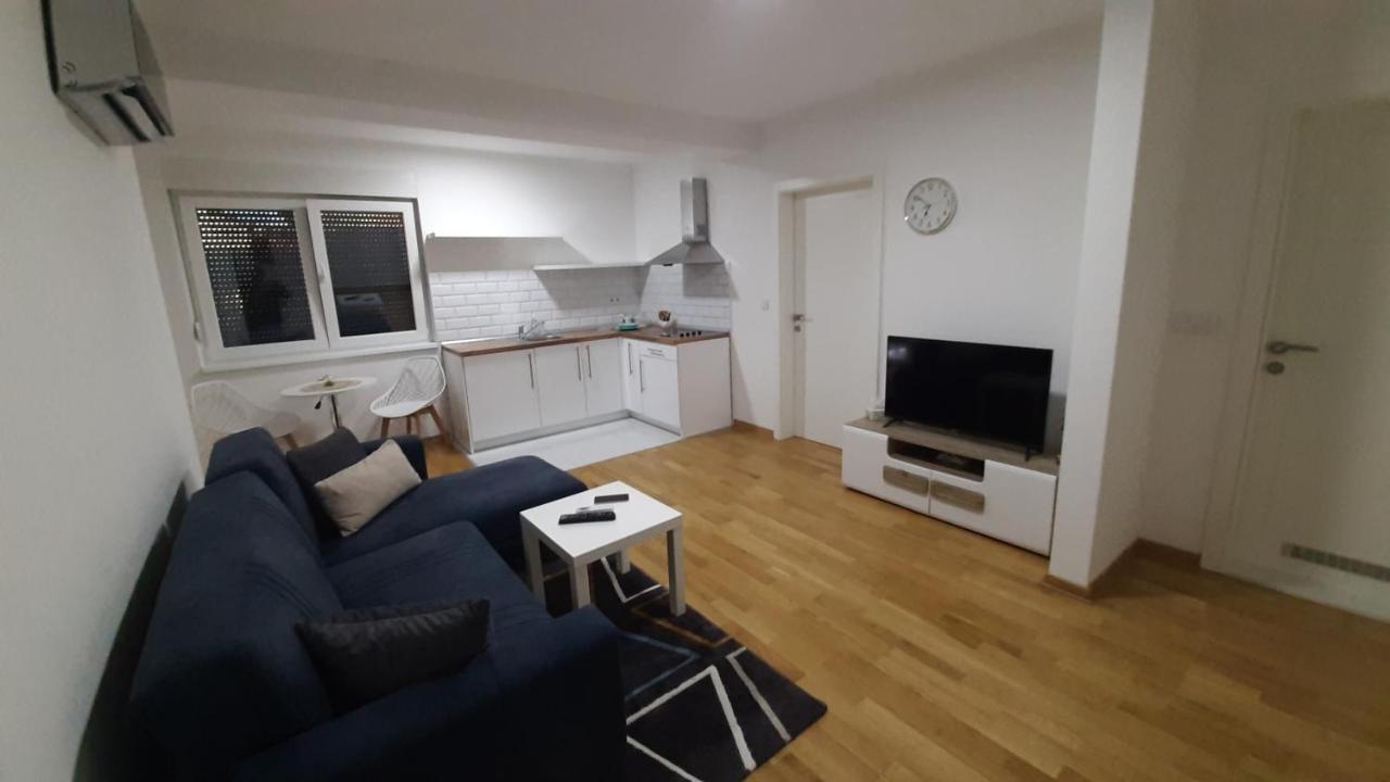 Apartman 222 Brcko Luaran gambar